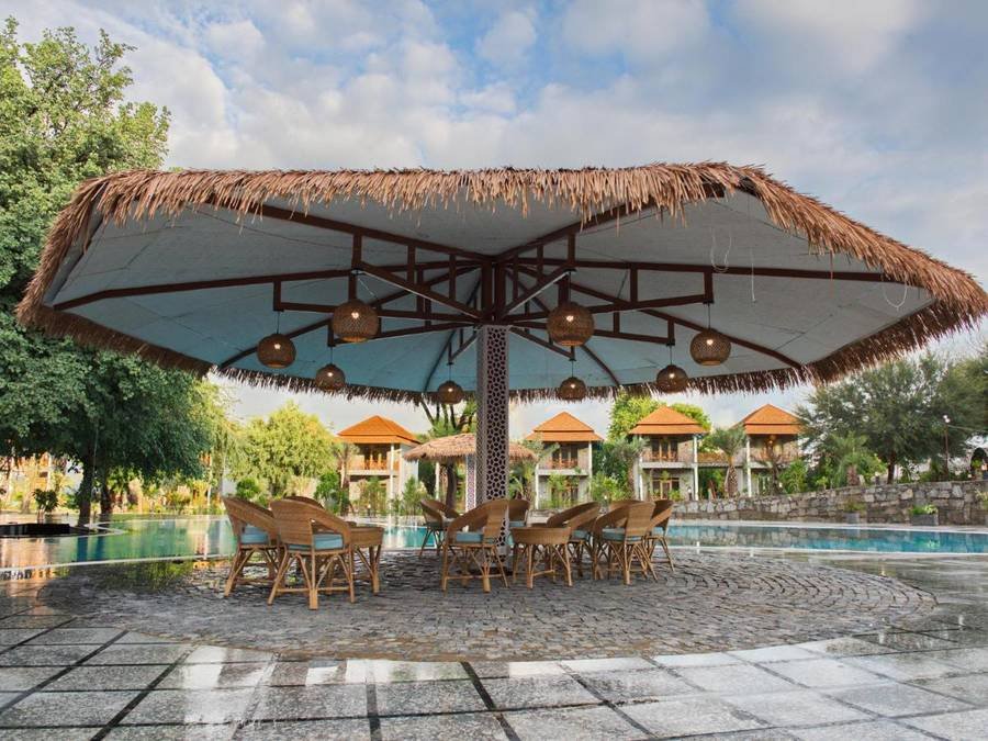 Outdoor event space by the pool
